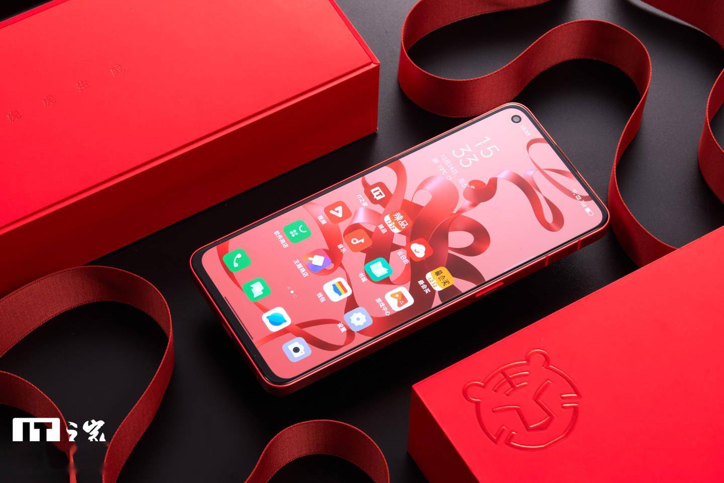 手机|【IT之家开箱】OPPO Reno7 新年版图赏