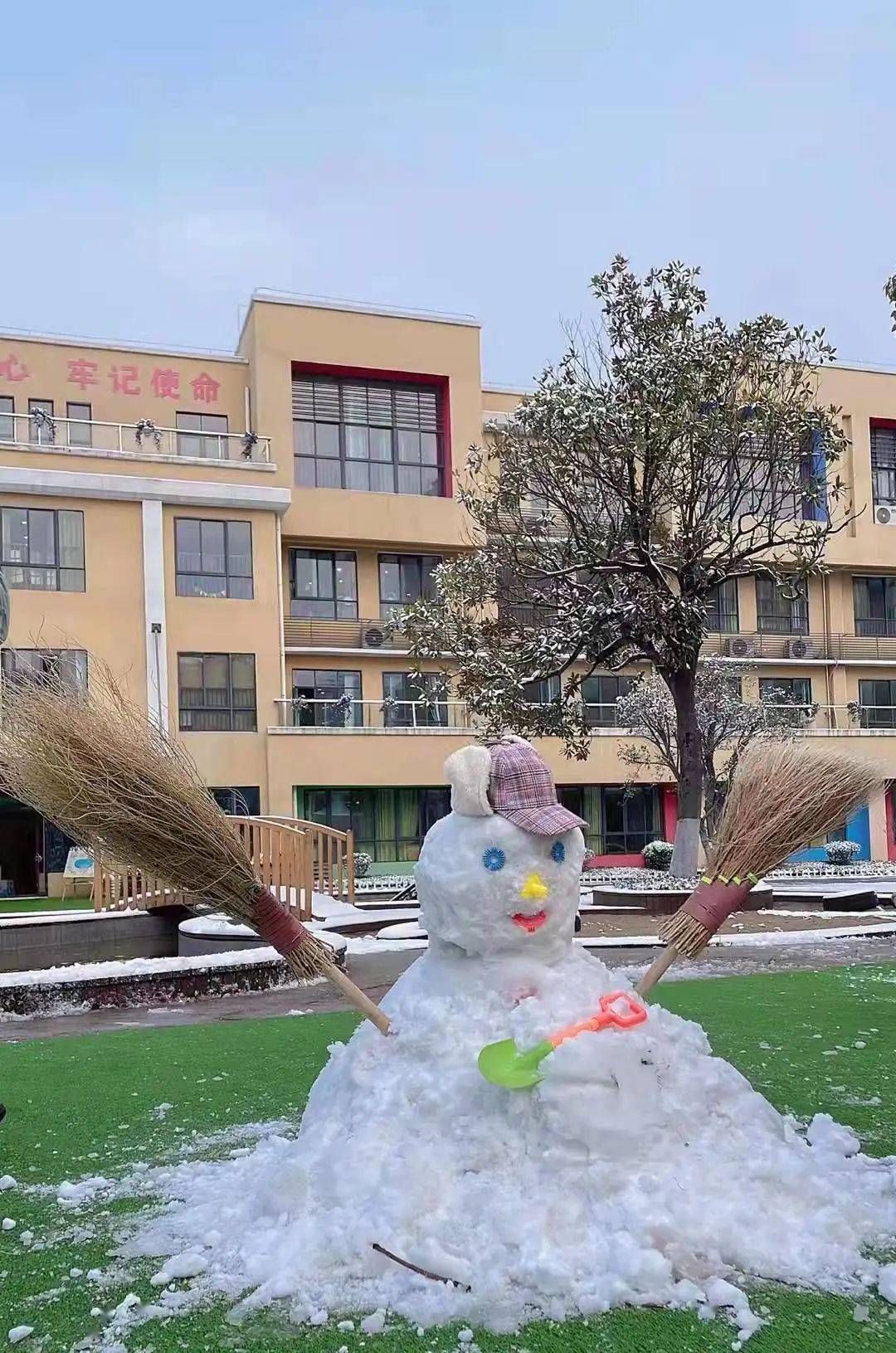 新余街头雪人创意大赛!你家设计入选了吗?_梦想_喝口水_上树