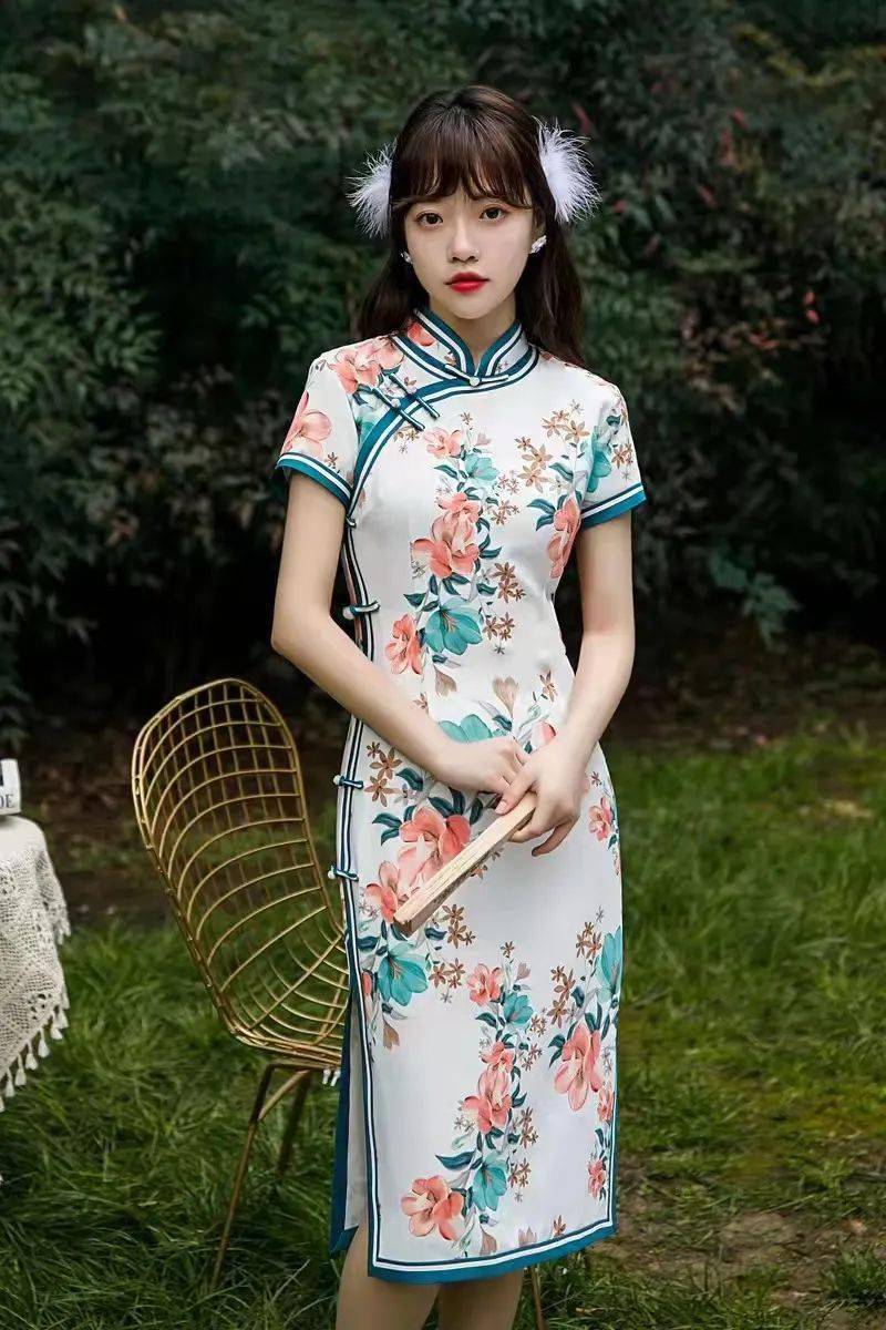 娇美旗袍倾国倾城一绝色