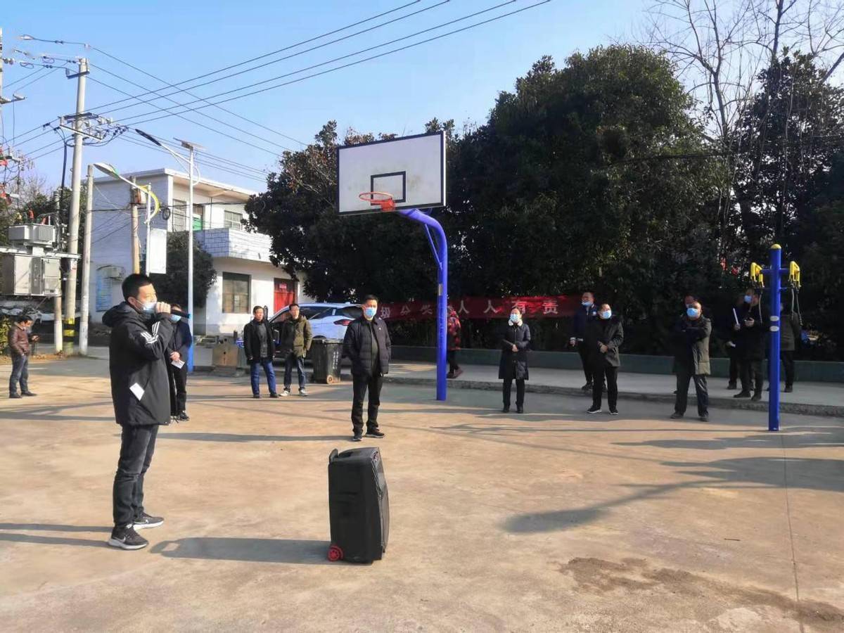 镇平县贾宋镇开展人居环境整治观摩会