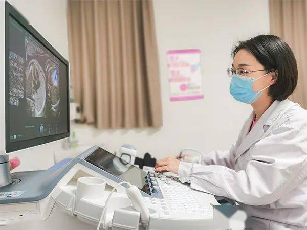 配备近50台高端彩色多普勒超声诊断仪,胎儿系统超声检查,胎儿超声心动
