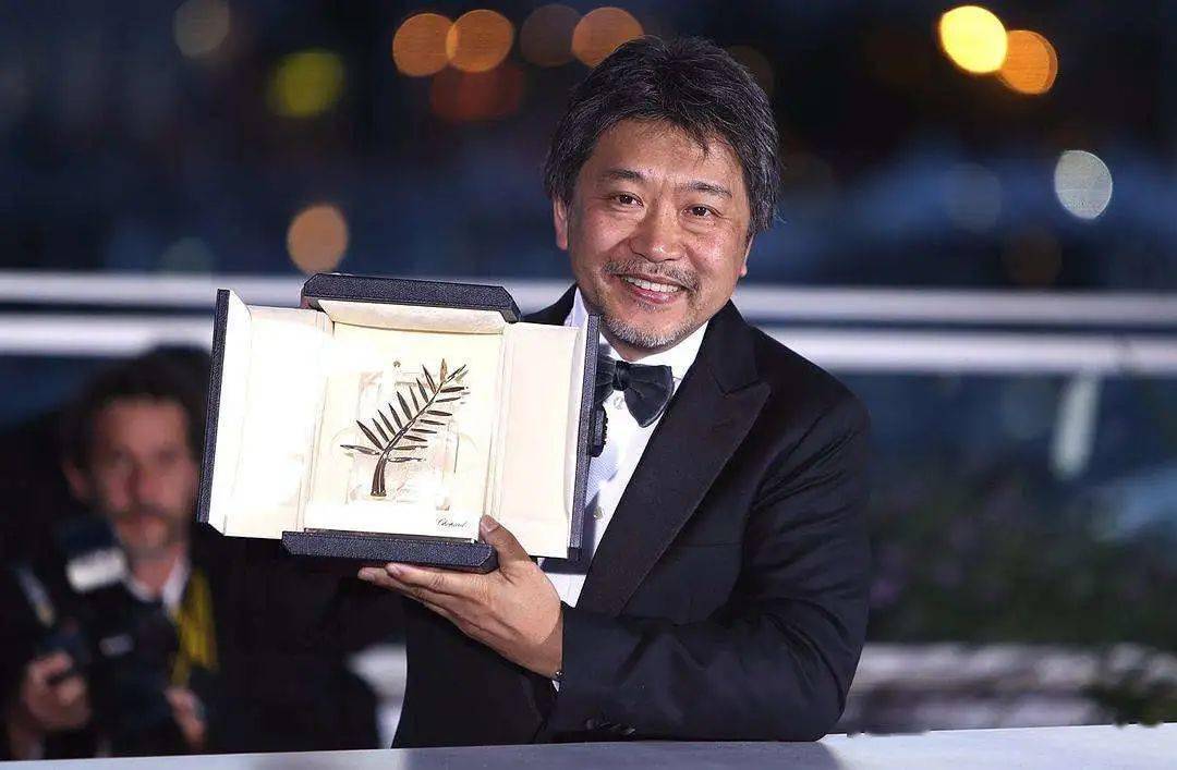 滨口龙介，因《驾驶我的车》成功接班是枝裕和，成为国际名导_电影_日本_影响力