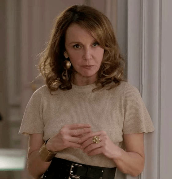 the|巴黎版《小时代5》开播被狂嘲，伪法式穿搭太辣眼，“最美星二代”的脸也撑不住？