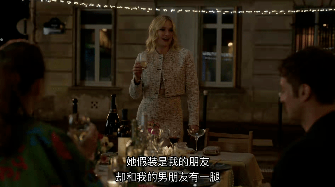 the|巴黎版《小时代5》开播被狂嘲，伪法式穿搭太辣眼，“最美星二代”的脸也撑不住？