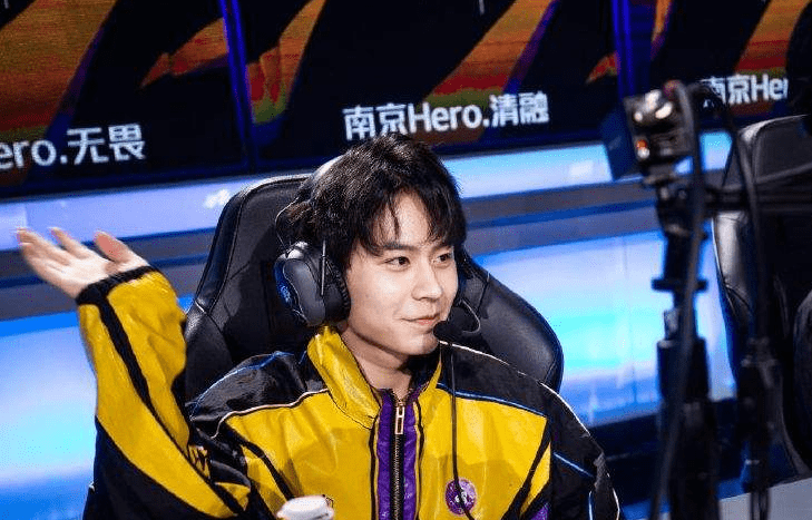 hero无畏获雷霆杯fmvp队伍却内乱不断尘夏被内涵新人不服气