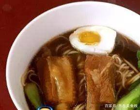 排骨汤做什么面 f7b8e999aced45c2926adf9e52918b7e.jpeg