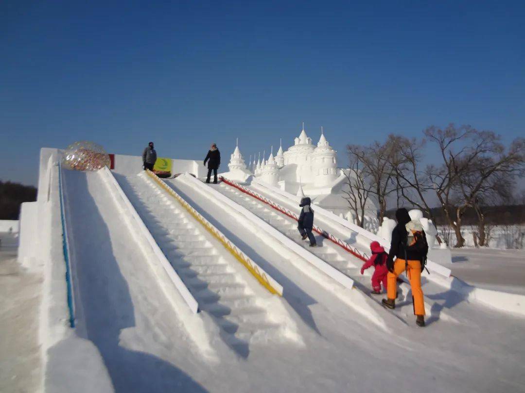 边玩边赏景,尽享童趣时光!走起~_冰雪_乐园_净月潭