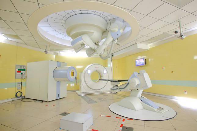 居全球之首上海市质子重离子医院单台质子重离子放疗设备年治疗量破千