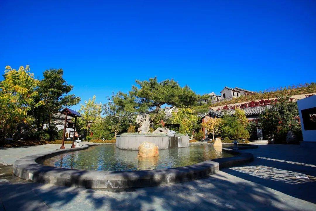 【奕丰天沐温泉】寒冷的冬日里给您不一样的泡汤&无边泳池_八旗