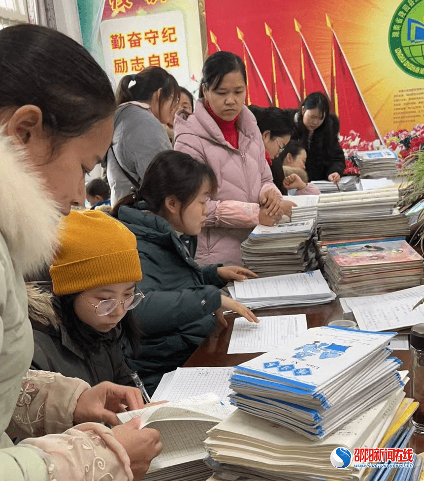 麻塘山乡|隆回县麻塘山乡中心学校到青山九年义务制学校开展教学常规工作检查活动