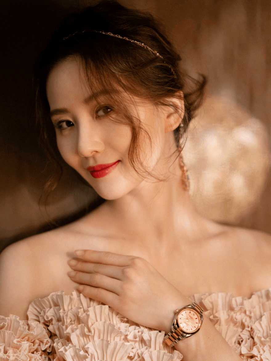 什么你是什么脸型就选什么刘海，这4款超显脸小，堪比换头！