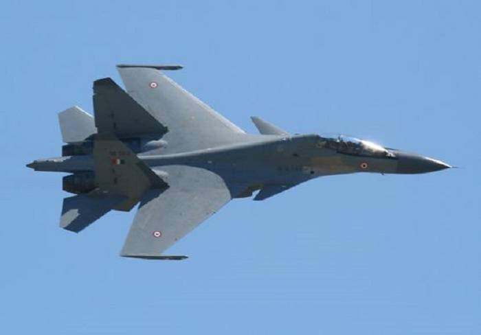 完全可以压制印度空军现在主力战斗机苏-30mki