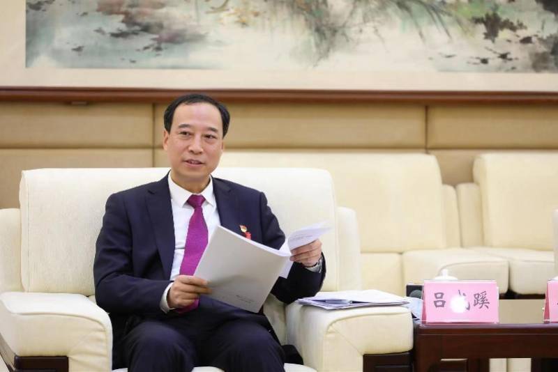 "吕成蹊表示,报告还聚焦"科技创新 先进制造"的城市