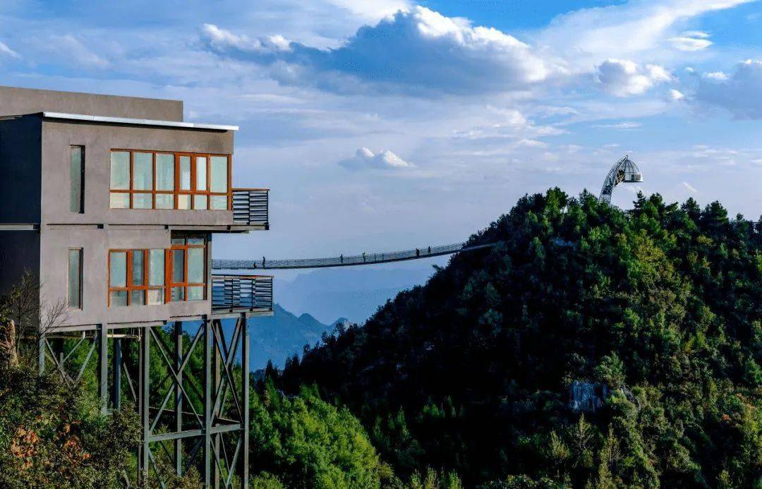 省内自驾六盘水玉舍浪漫滑雪百车河泡温泉入住星级温泉酒店畅玩海坪