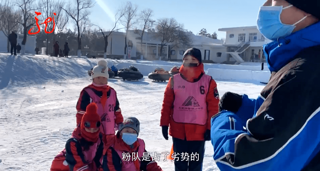 关爱|雪地里来了这样一群孩子......