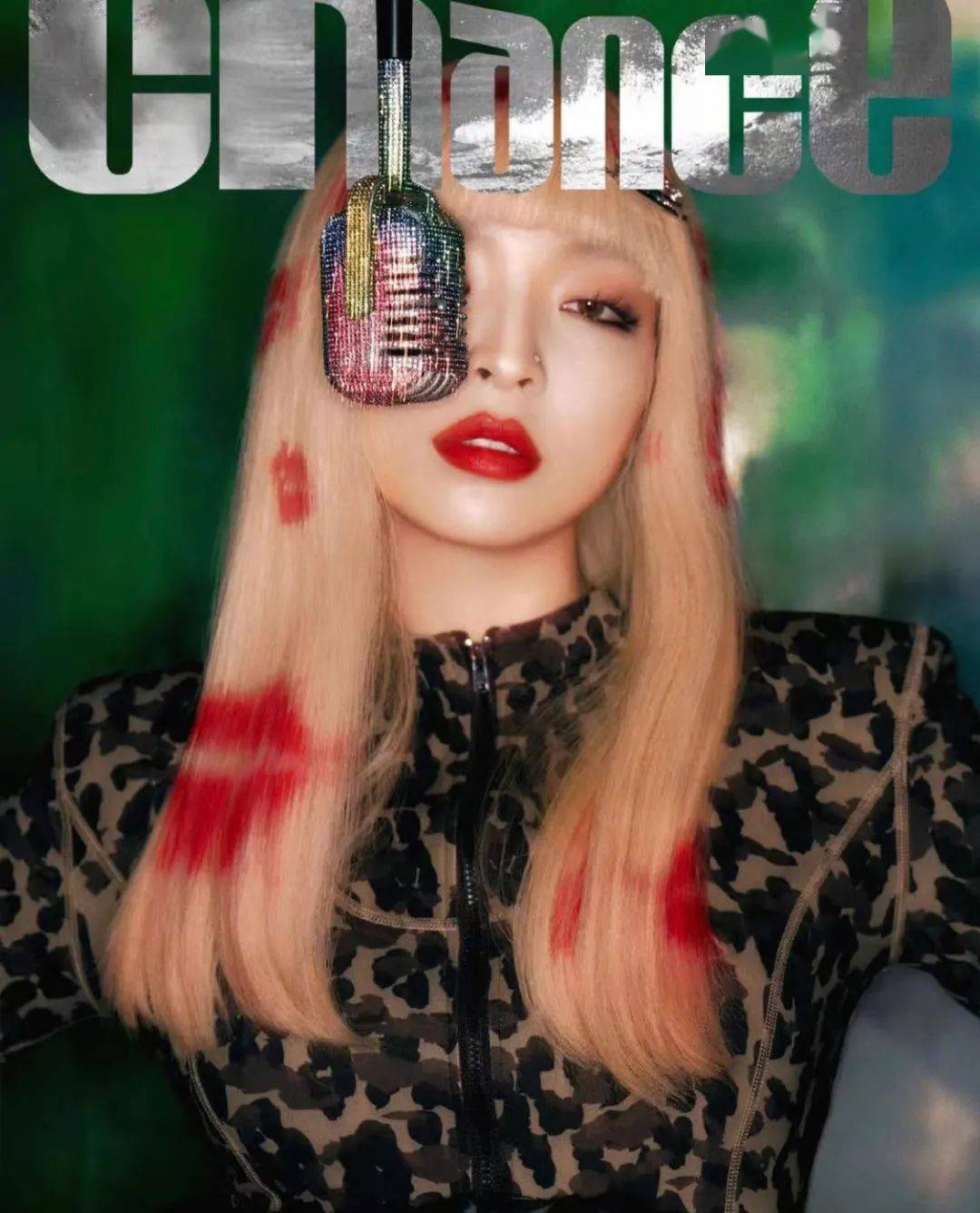 vava私密纹身有什么内涵浴缸大秀释放狂野性感风网友这还是vava吗