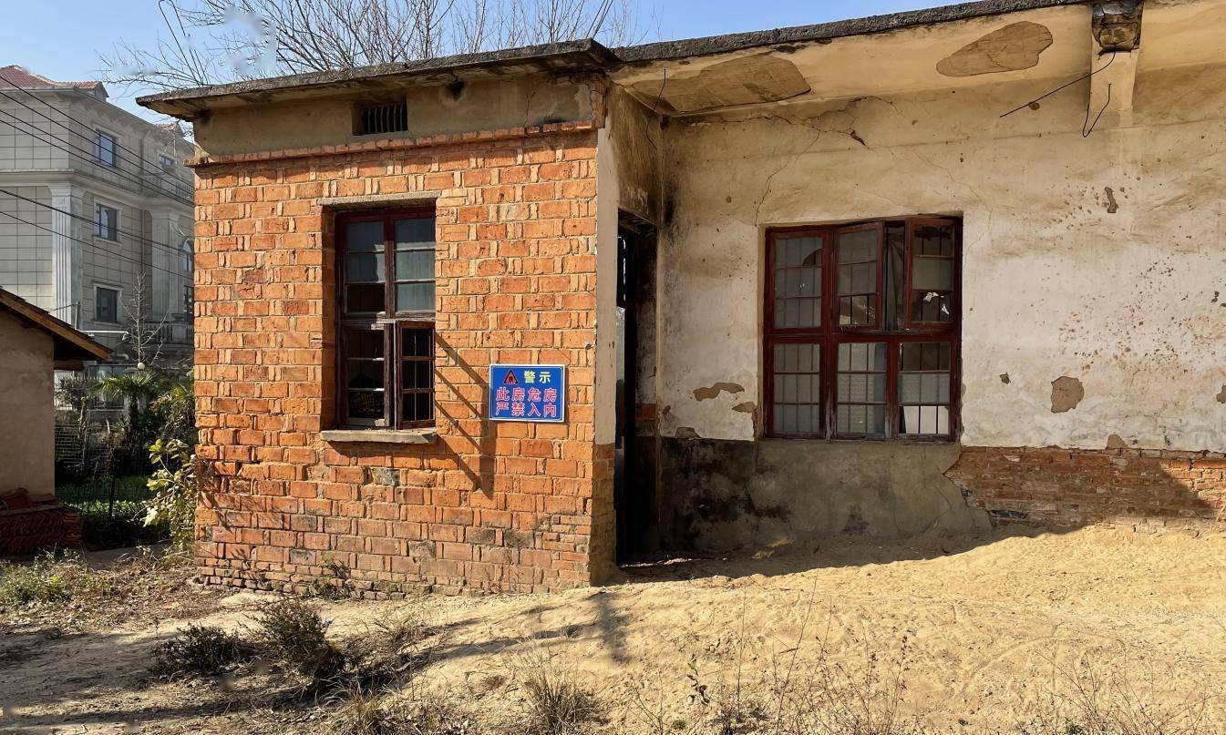 南昌县塘南镇开展危房排查筑牢安全根基