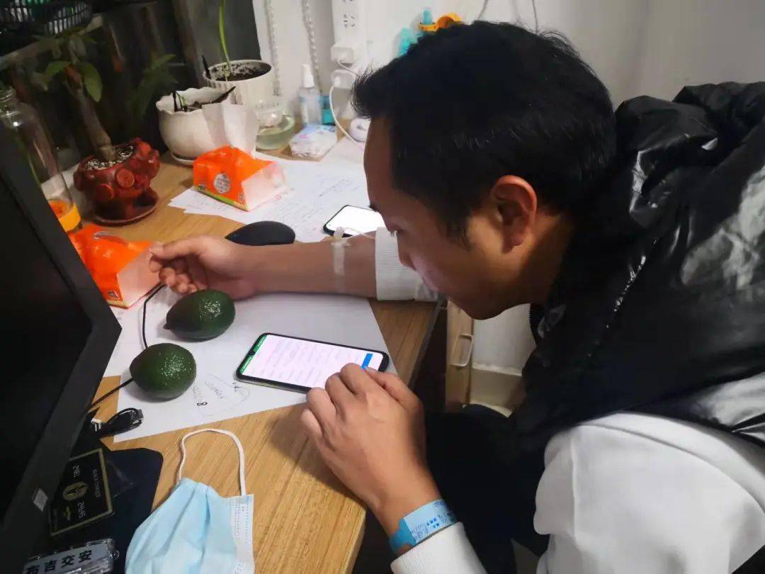 什么是留置针输液 6a5124fd9e9343e0b2cabc6e321218ed.jpeg