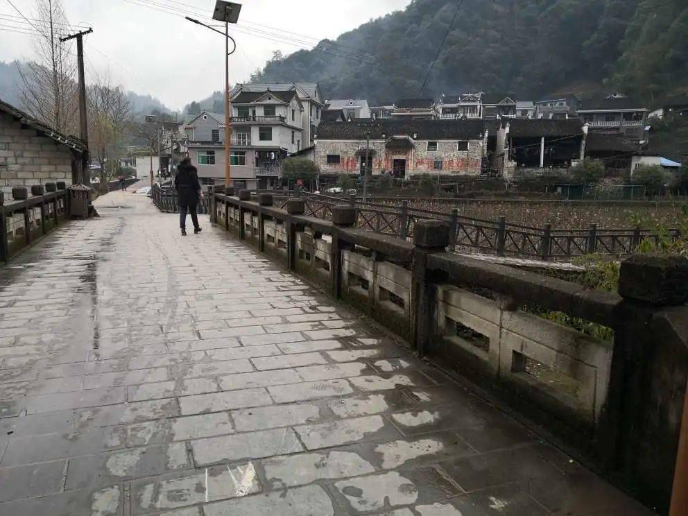 大山深处的神秘古宅——吉首市小溪村洪家大院