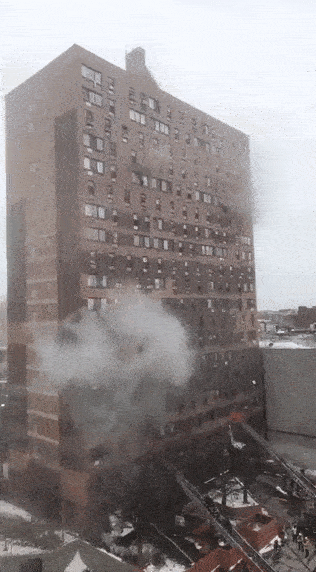 电暖器引发纽约30年来最严重火灾！_19死63伤