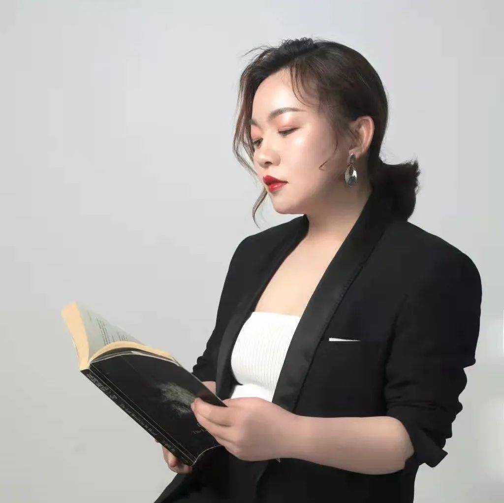 张鹏英 | 2022,致自己_日历_表演_生活