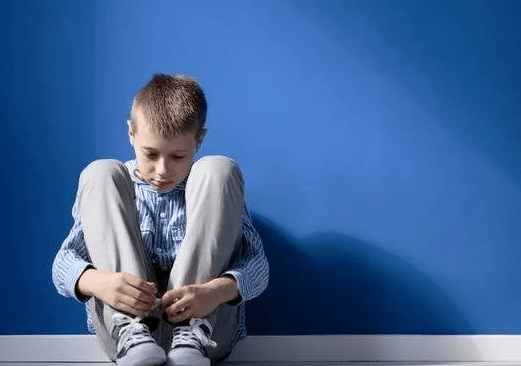 怎样才能变得开朗大方 de1fd8e76cfc42929d5982904dcd527c.png