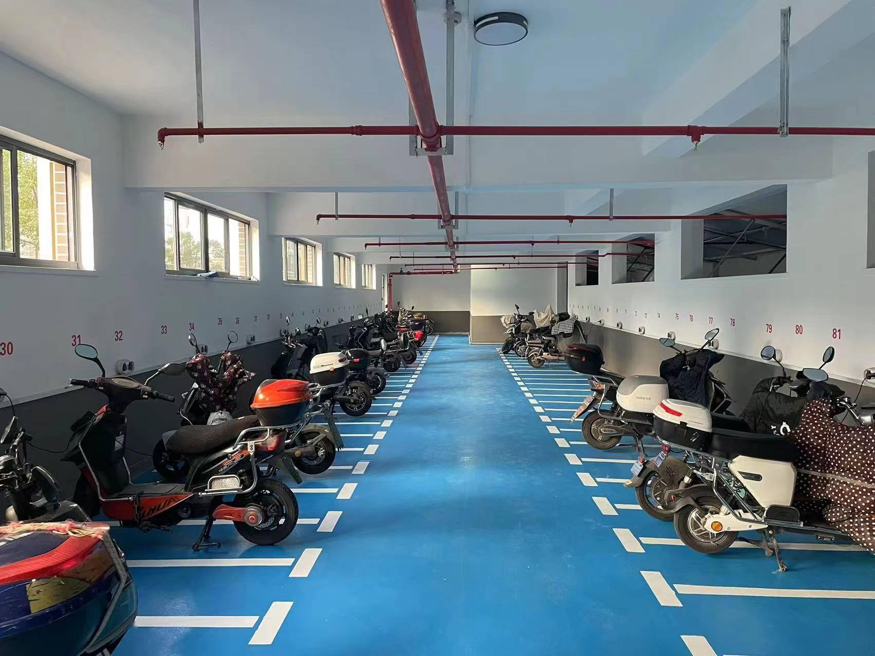 把"充电桩安装"写入政府工作报告,虹口区持续拓展"美丽家园 "内涵_东