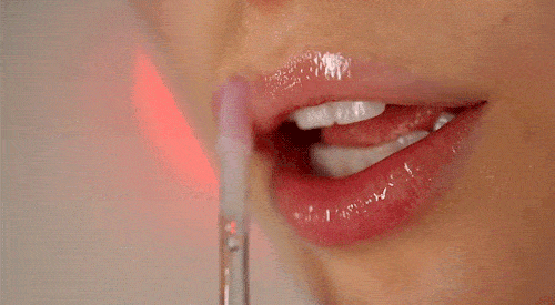 唇膏能当口红使的唇膏,终于让我等到降价了!