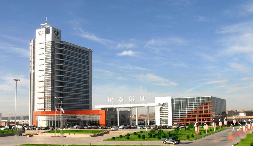 根据公司最新财报数据显示,伊泰煤炭2021年前三季度实现营收约人民币