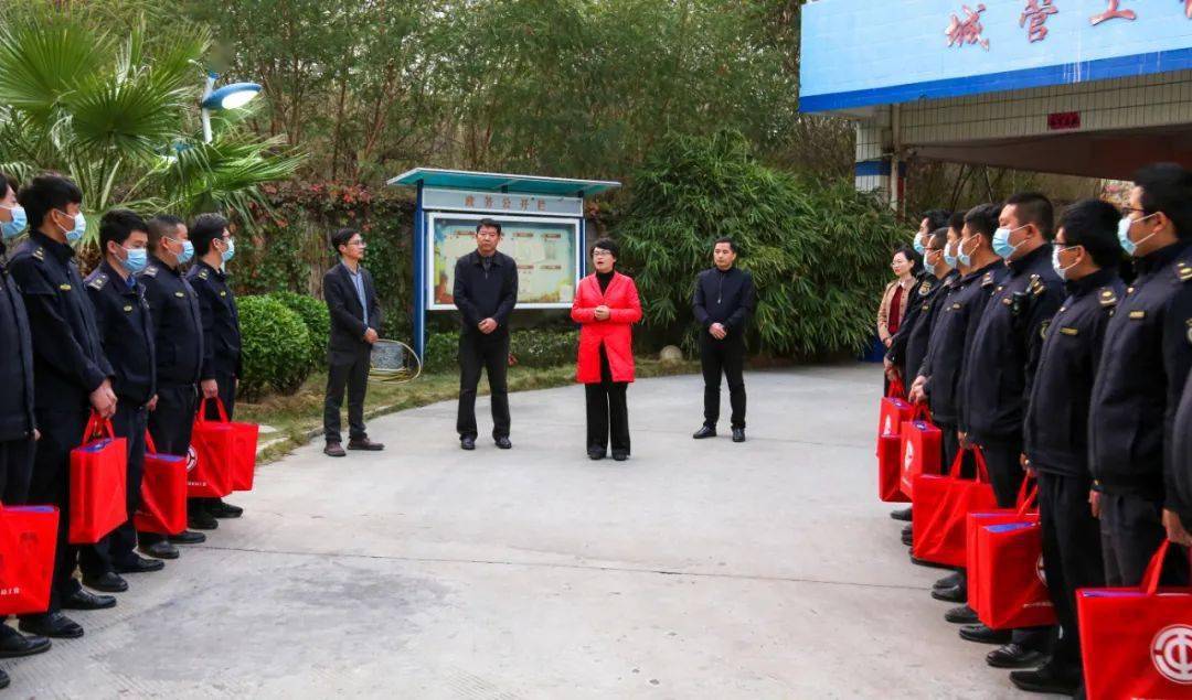 林韶雯带队走访慰问基层一线工作者