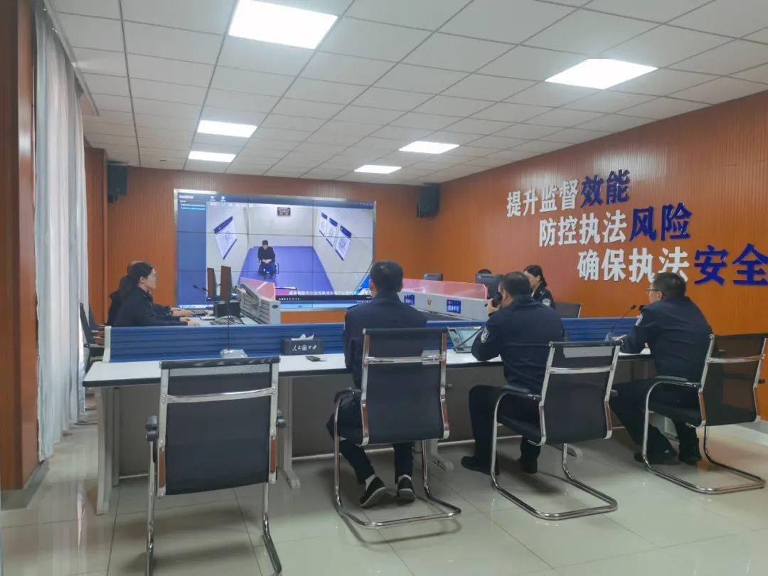 霍林郭勒市公安局建强用好执法办案管理中心