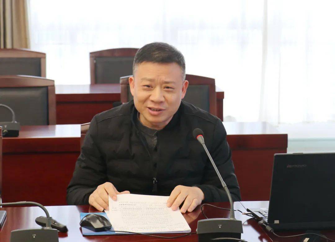 市委统战部副部长朱大志就海外统战工作进行了讲解.