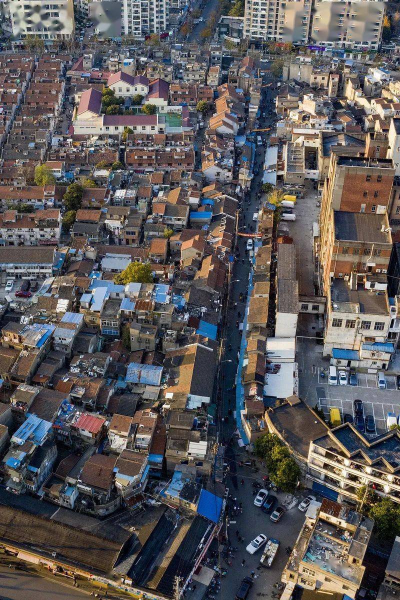 定海路最后的烟火气程乃姗笔下的上海穷街即将成为历史