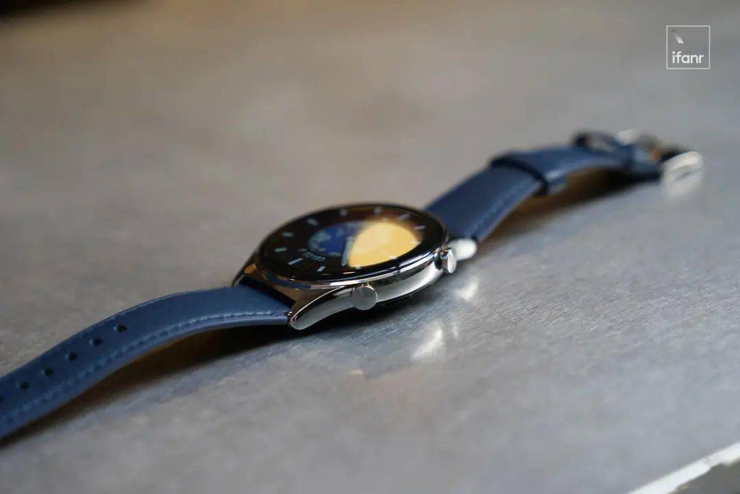 荣耀手表 GS 3 体验：轻薄的时尚健康助手