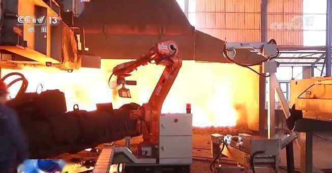 感知中国经济韧性 | 传统产业转型升级 记者探访一键炼钢的智慧钢铁厂