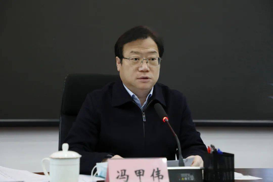 市委黨史學習教育第三巡迴指導組組長李盛華到會指導並作點評講話