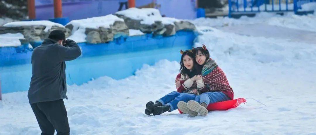 走，玩雪去！沉浸式戏雪地点集结，快来看看你要翻谁的牌！_摄影_雪地摩托_邵凯