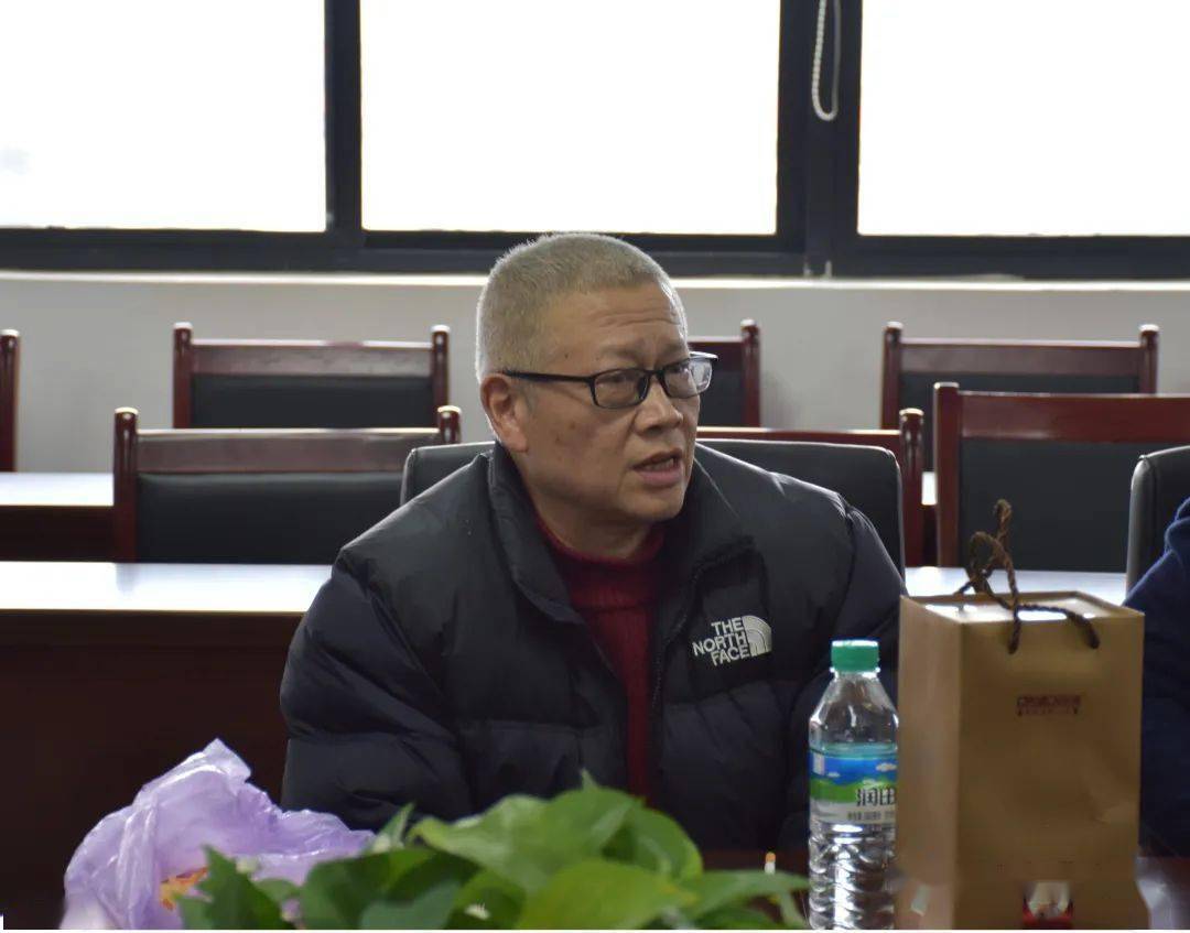 奉献教育无悔情,桃李飘香万木春 ——记宜春四中2021年退休教师座谈会