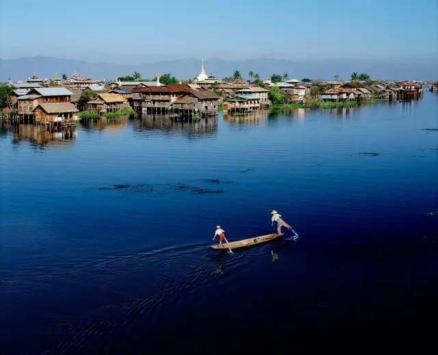 伊洛瓦底江是缅甸的母亲河被誉为东南亚三大古迹