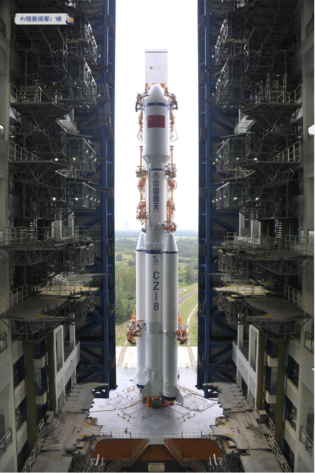长征八号遥二运载火箭运抵文昌航天发射场