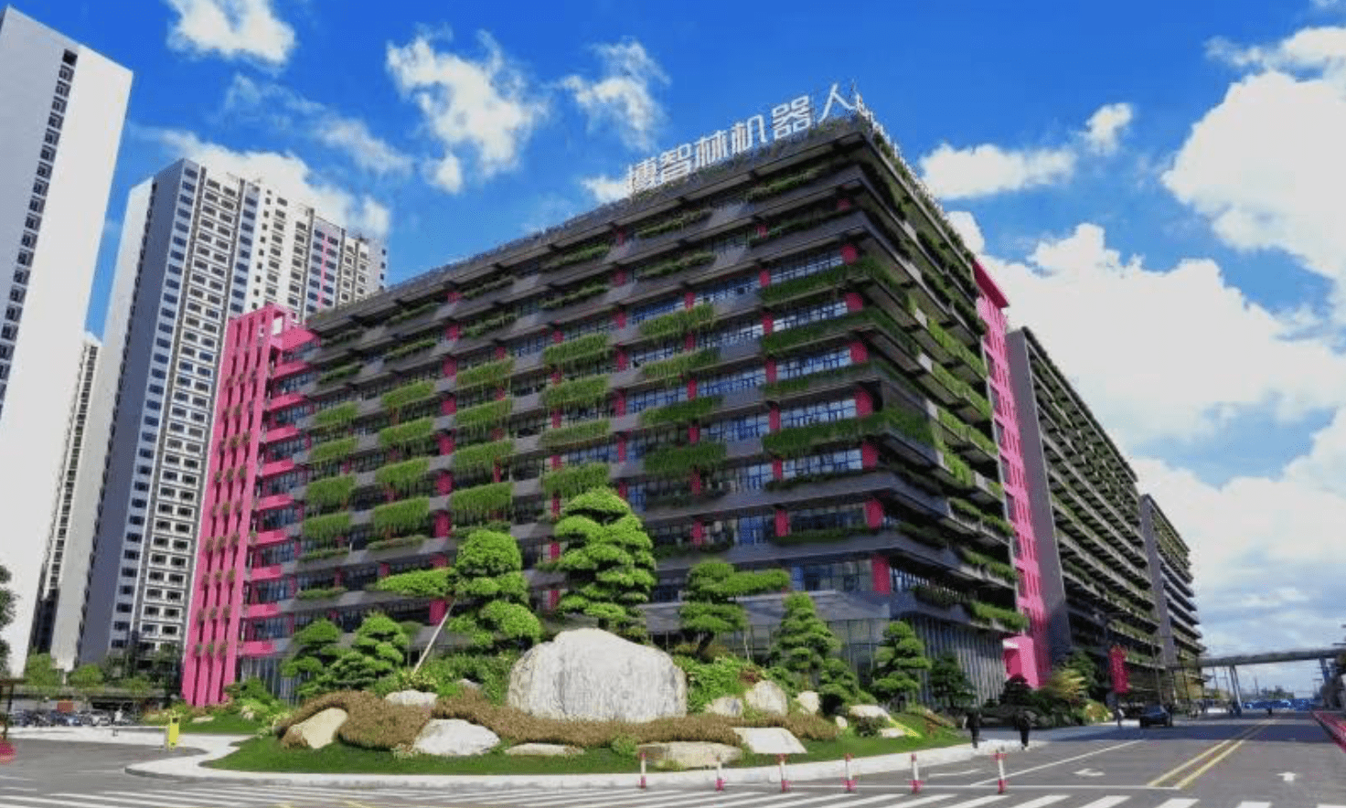 施工|建筑工地迎来“机器人工友”