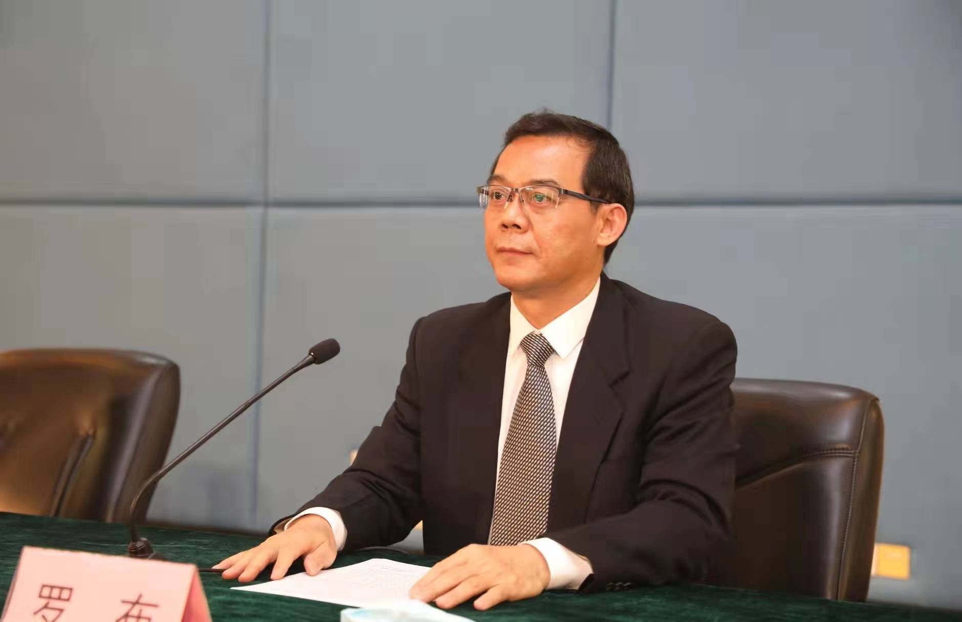 珠海养老机构实施封闭式管理,实行"线上看望"_关铭荣_防控_疫情