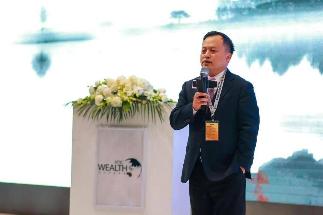 《中国家族企业传承研究报告》发布,多角度展示家族企业传承现状_子女_家族制_意愿