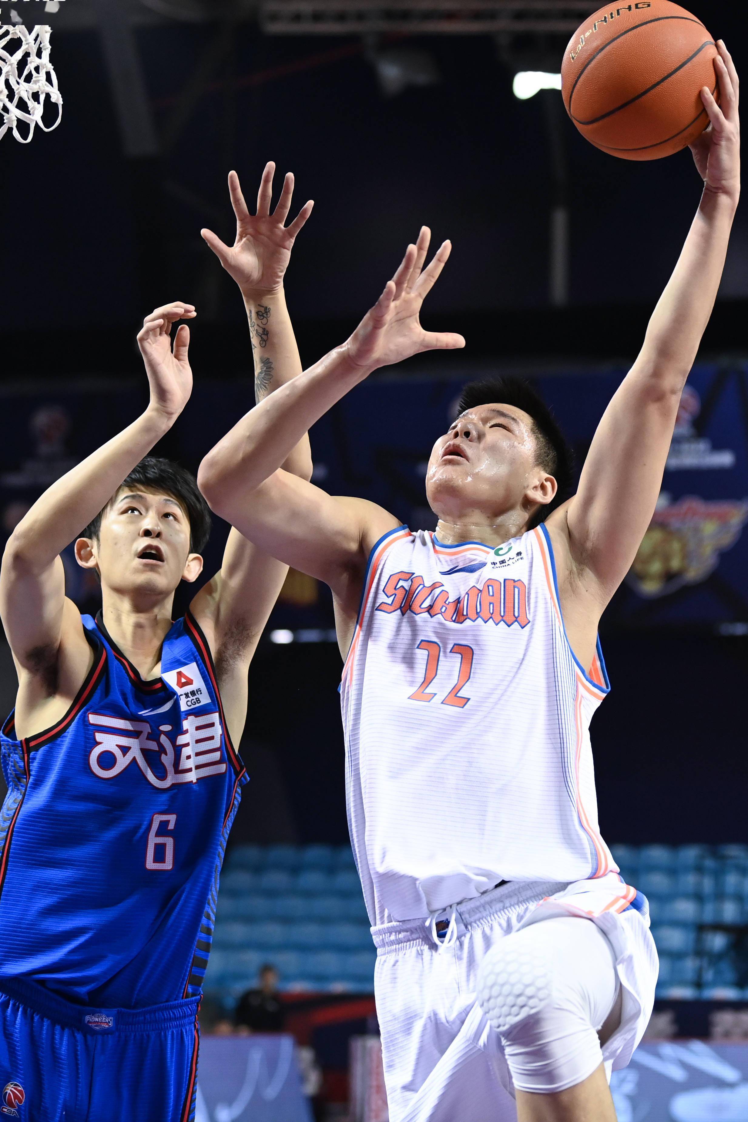 篮球cba第二阶段天津先行者胜四川金荣实业