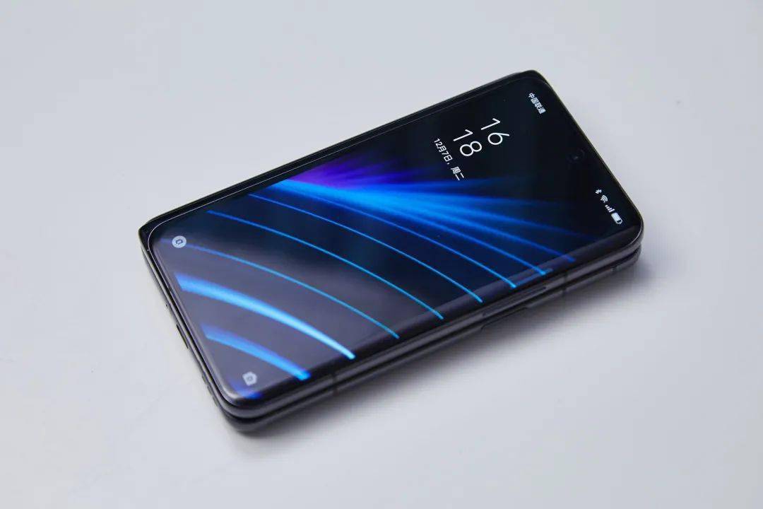 oppo的这款产品,我愿意称之为年度之最!_find_手机_屏幕