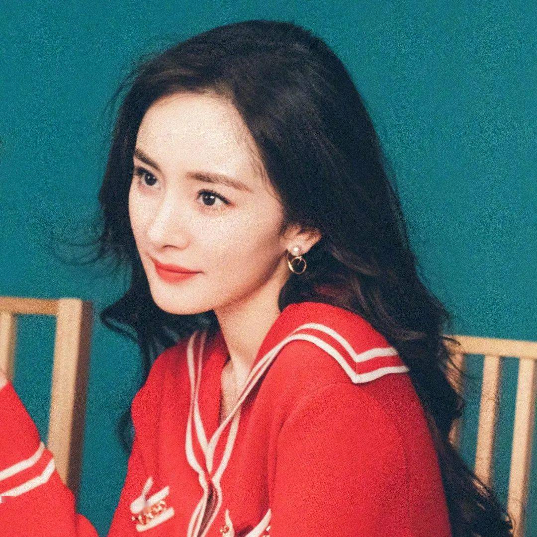 眼睛|有效笑容如何诞生？年夜饭别再尬笑 娜扎教你正确用脸