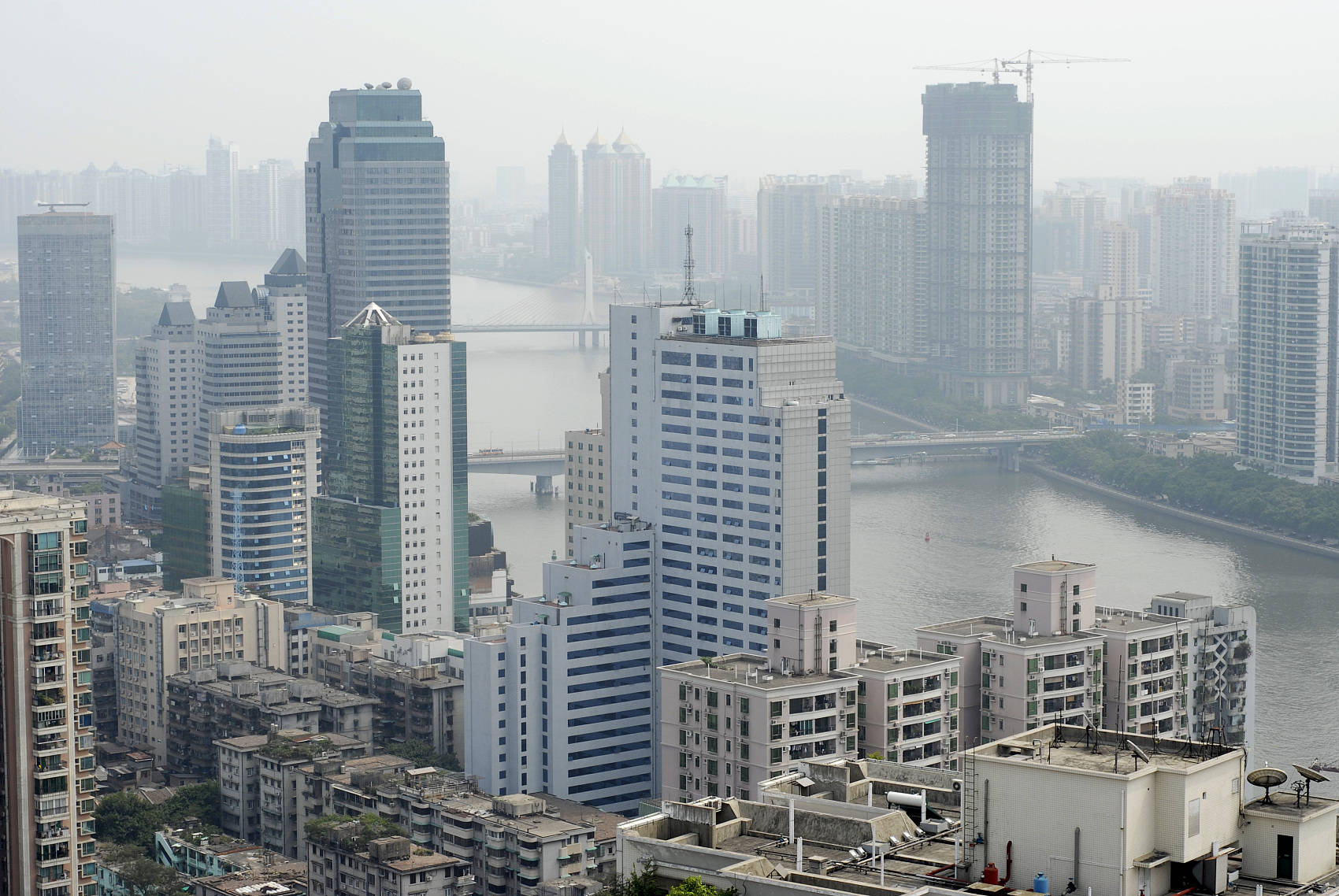 楼市捱过至暗时刻?广州今年新房成交或冲高至11万套,二手豪宅回暖_供应_房地产市场_二手房