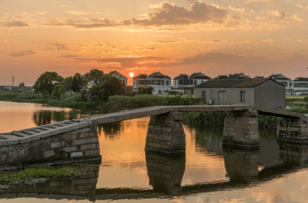 图|高新区(塘桥镇)党群服务中心内景图|鹿苑老街民生议事长廊资料来源
