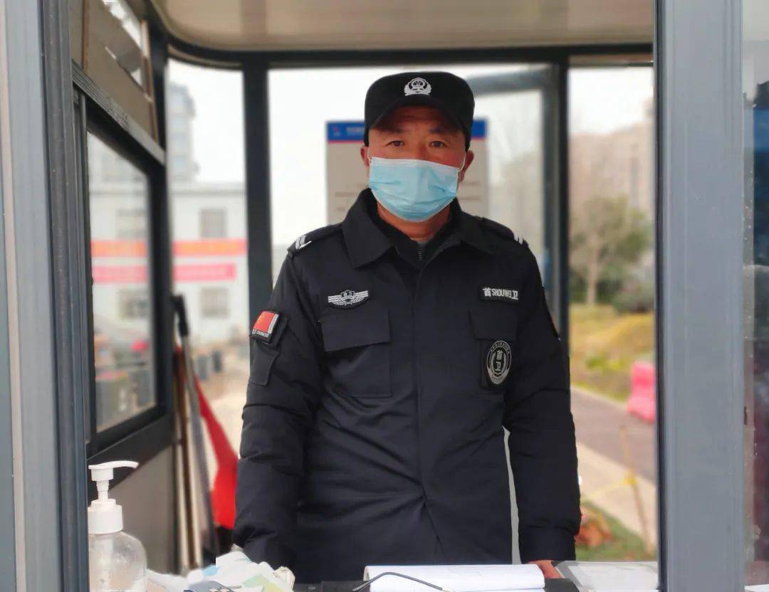 第十届最美衢州人提名奖获得者王金华乐于助人的热心肠保安大哥