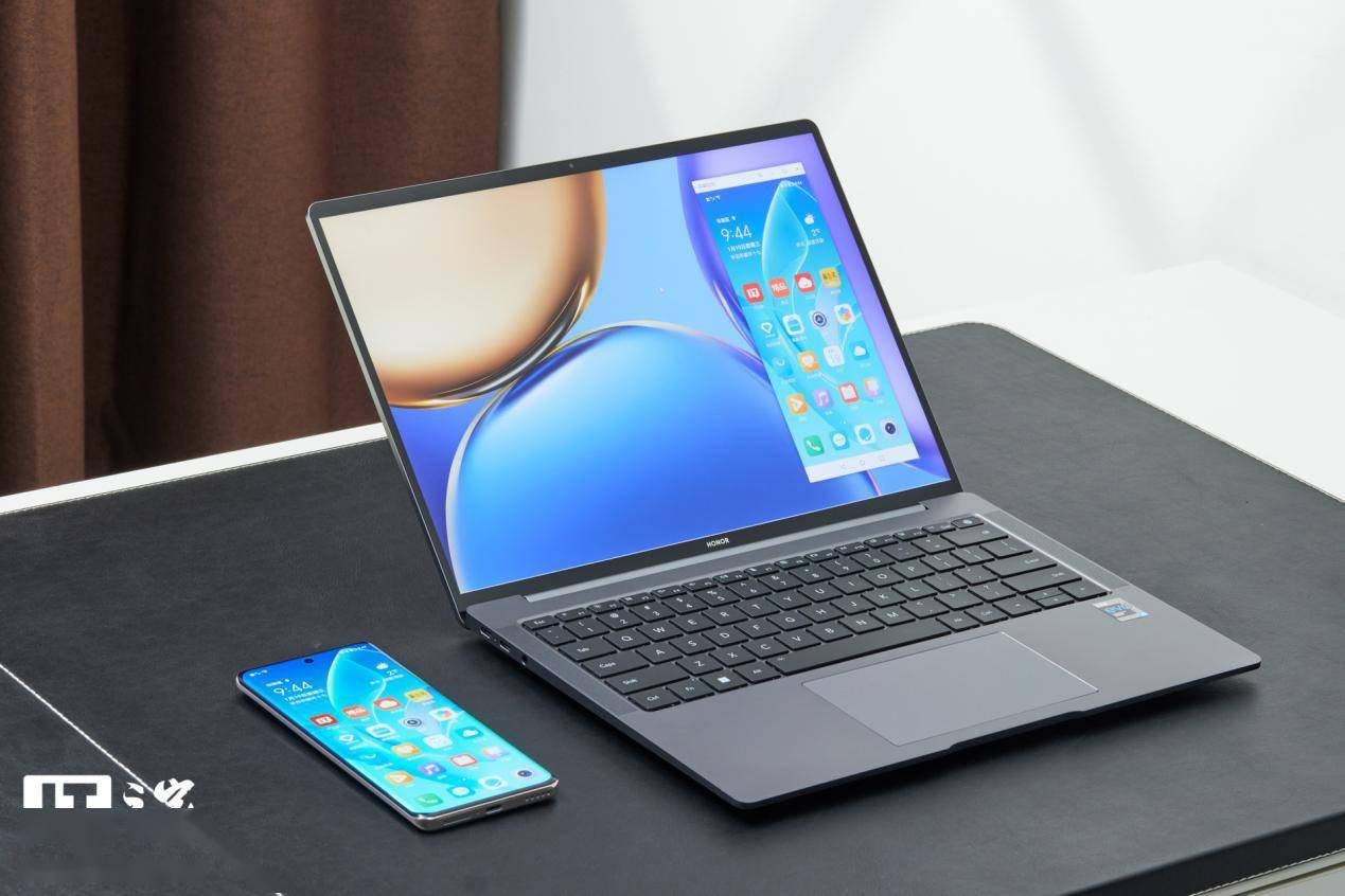 ThinkPad|荣耀MagicBook V 14 对比ThinkPad X1 Carbon :性能与质感的较量